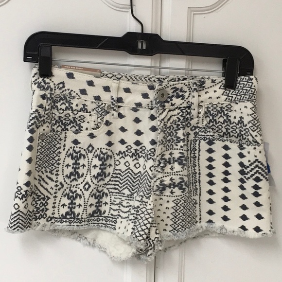 Bullhead Denim - Bullhead denim Company size 5 high rise shorts